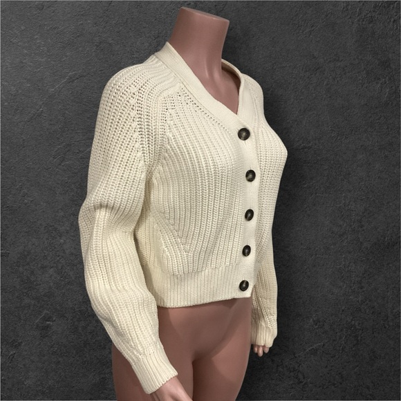 Everlane The Texture Knit Button-Up Cardigan Sweater Butter Cream Size Small - Picture 2 of 10